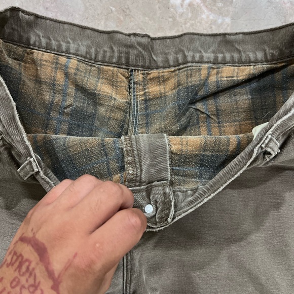 Carhartt distressed cargos - Picture 7 of 14